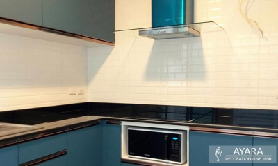 ชุดครัว Built-in โครงซีเมนต์บอร์ด หน้าบาน PVC สีน้ำเงินด้าน