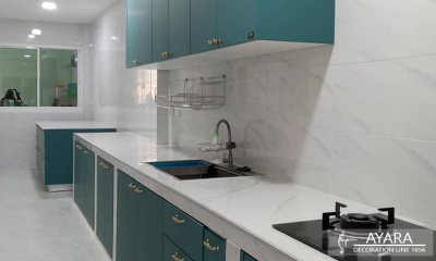 ชุดครัว Built-in โครงซีเมนต์บอร์ด หน้าบาน PVC สีเขียว