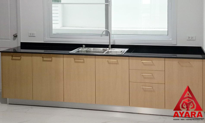 ชุดครัว Built-in โครงซีเมนต์บอร์ด หน้าบาน Melamine สี Brown Oak