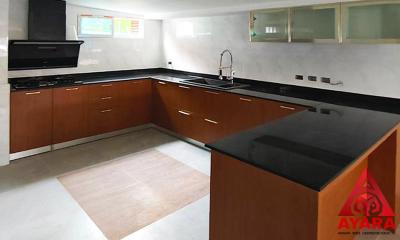 ชุดครัว Built-in โครงซีเมนต์บอร์ด หน้าบาน Laminate สี Bavarian Beach