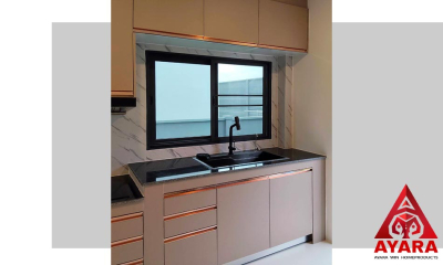 ชุดครัว Built-in โครงซีเมนต์บอร์ด หน้าบาน Melamine สีครีม