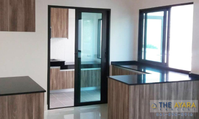 ชุดครัว Built-in โครงซีเมนต์บอร์ด หน้าบาน Melamine ชุด A, B สี Loft Chicago Grey