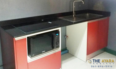 ชุดครัว Built-in โครงซีเมนต์บอร์ด หน้าบาน Laminate สี Sarum Strand + Battalon