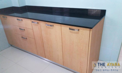 ชุดครัว Built-in โครงซีเมนต์บอร์ด หน้าบาน Laminate สี Hill Top Maple