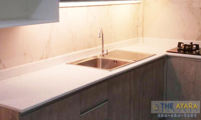 ชุดครัว Built-in โครงซีเมนต์บอร์ด หน้าบาน Laminate สี Concrete Formwood