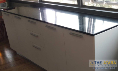 ชุดครัว Built-in โครงซีเมนต์บอร์ด หน้าบาน Melamine สีขาวด้าน