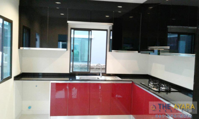 ชุดครัว Built-in PVC สีแดง+ดำ