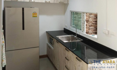 ชุดครัว Budget Kit ตู้ Sink โครงซีเมนต์บอร์ด หน้าบาน Melamine สี Tundra Forest 200A - L Shape ขนาด 2.00 เมตร