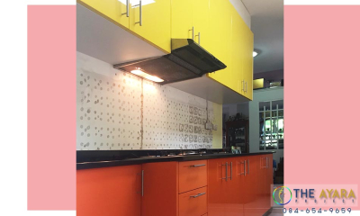 ชุดครัว Built-in โครงซีเมนต์บอร์ด หน้าบาน PVC สีส้ม + เหลือง