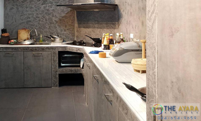 ชุดวงกบ โครงซีเมนต์บอร์ด หน้าบาน Laminate สี Mohave Stone
