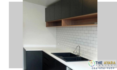 ชุดครัว Built-in โครงซีเมนต์บอร์ด หน้าบาน Melamine สีดำ