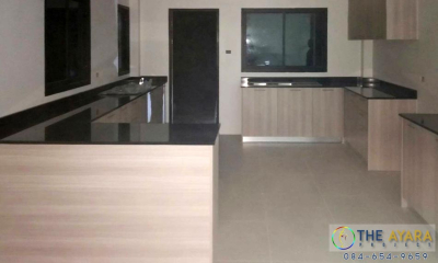 ชุดครัว Built-in โครงซีเมนต์บอร์ด หน้าบาน Melamine สี Oak