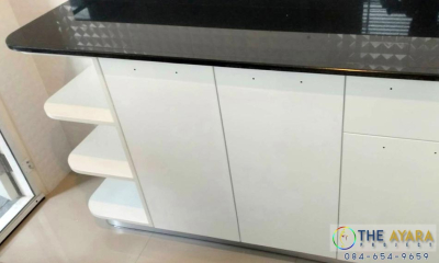 ชุดครัว Built-in โครงซีเมนต์บอร์ด หน้าบาน Hi Gloss สีขาว