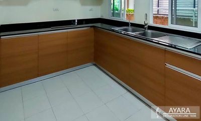 ชุดครัว Built-in โครงซีเมนต์บอร์ด หน้าบาน Melamine สี ES 051-17