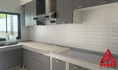 ชุดครัว Built-in ตู้ล่าง โครงซีเมนต์บอร์ด หน้าบาน HMR พ่นสีเทาด้าน