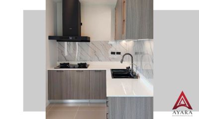 ชุดครัว Built-in โครงซีเมนต์บอร์ด หน้าบาน Laminate สี Grey Oak