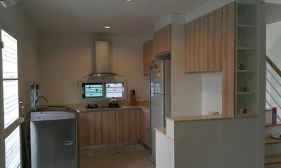ชุดครัว Built-in Melamine ลายไม้ Jamaica Teak