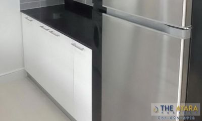 ชุดครัว Built-in Acrylic สีขาวนวล