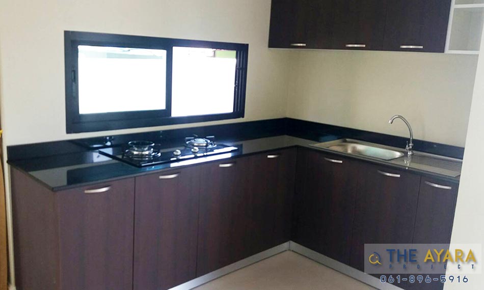 ชุดครัว Built-in โครงซีเมนต์บอร์ด หน้าบาน Laminate สี Vintage Teak