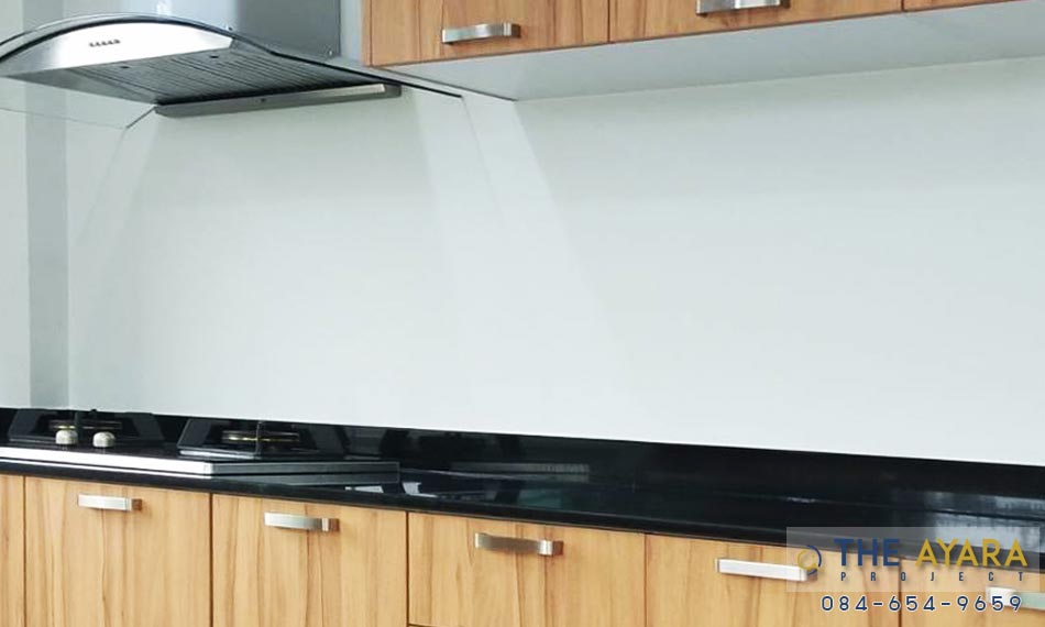 ชุดครัว Built-in โครงซีเมนต์บอร์ด หน้าบาน Laminate สี Classic Walnut