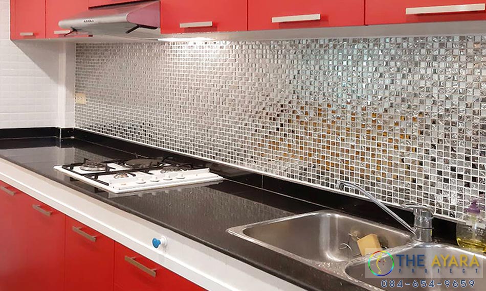 ชุดครัว Built-in โครงซีเมนต์บอร์ด หน้าบาน Melamine สีแดง