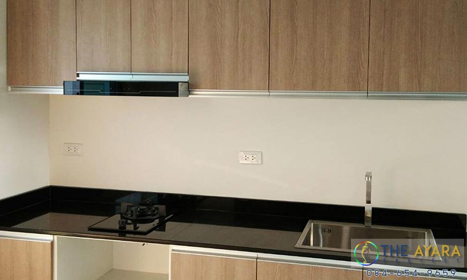 ชุดครัว Built-in โครงซีเมนต์บอร์ด หน้าบาน Melamine สี Nordle Maple ลายไม้