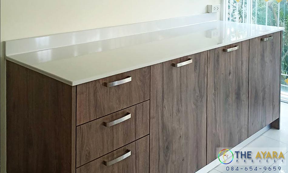 ชุดครัว Built-in โครงปาติเกิลกันชื้น หน้าบาน Melamine สี Woodland Oak