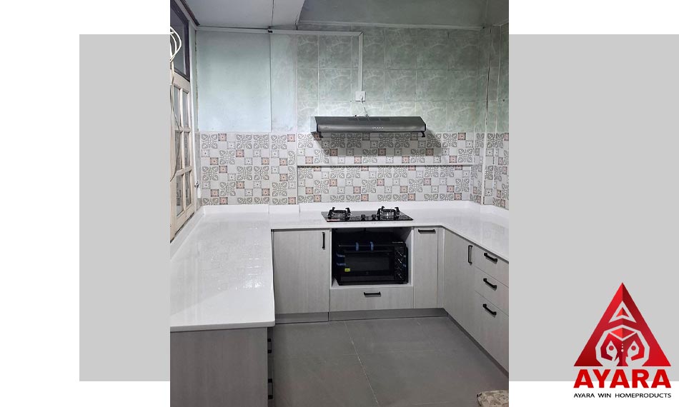 ชุดครัว Built-in โครงซีเมนต์บอร์ด หน้าบาน Melamine สี 5067-11 ลายก้างปลา