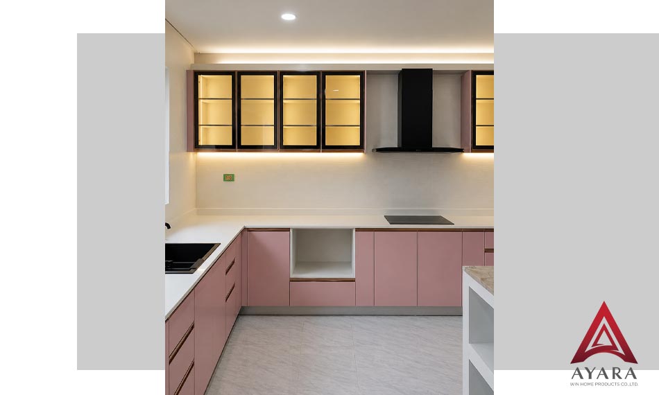 ชุดครัว Built-in หน้าบาน Hi Gloss สีชมพูเงา | ครัวบิ้วอินโครงซีเมนต์บอร์ด | Ayara
