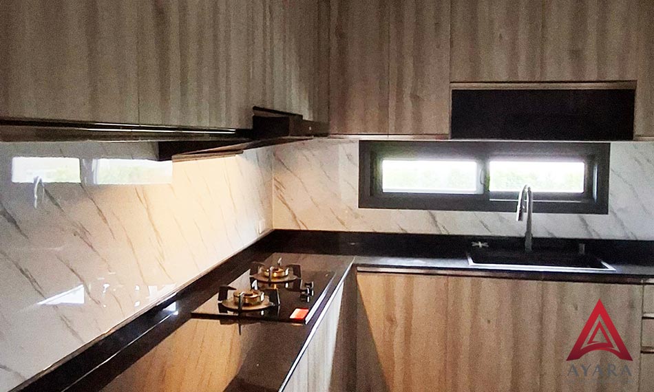 ชุดครัว Built-in หน้าบาน Melamine 5015-15 สีลายไม้ | ครัวบิ้วอินโครงซีเมนต์บอร์ด | Ayara