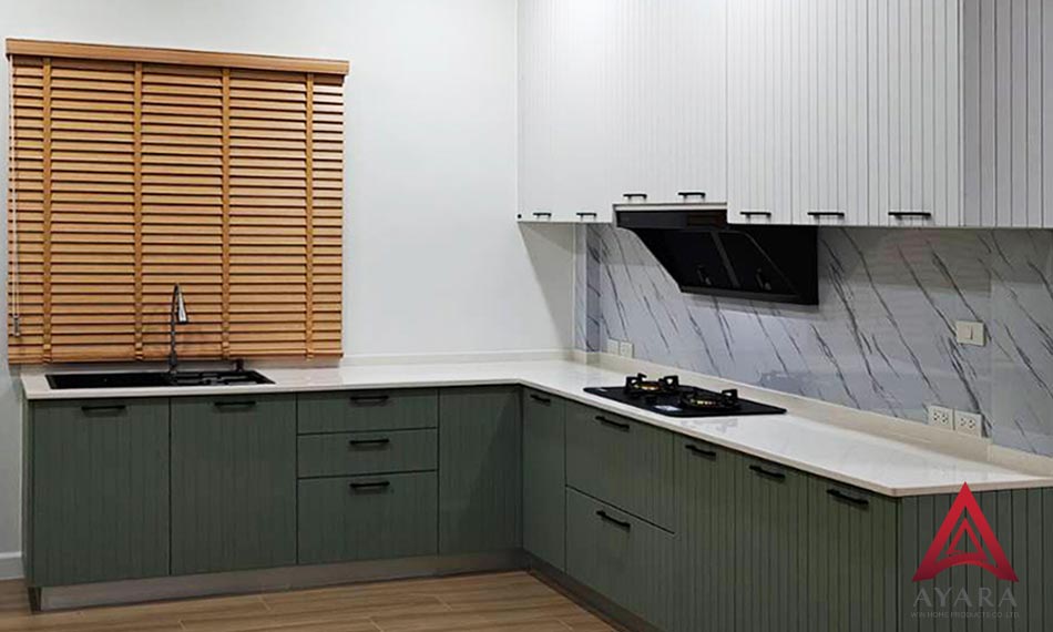ชุดครัว Built-in โครงซีเมนต์บอร์ด สีเขียวด้าน-ขาวด้าน | ไอยรา วินท์ โฮมโปรดักส์