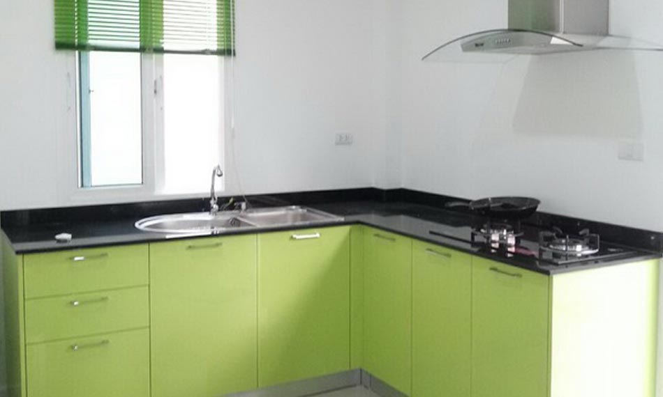 ชุดครัว Built-in Acrylic สีเขียว